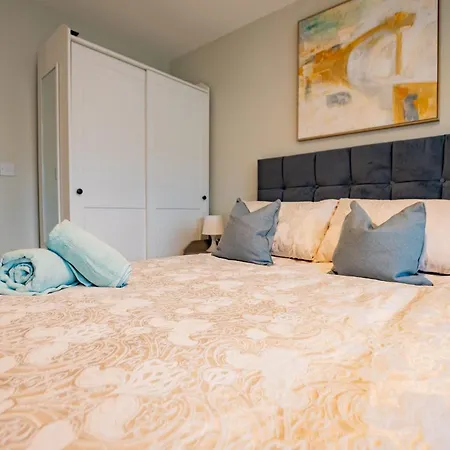 Flexistays - Private En-suite - Kinnegad